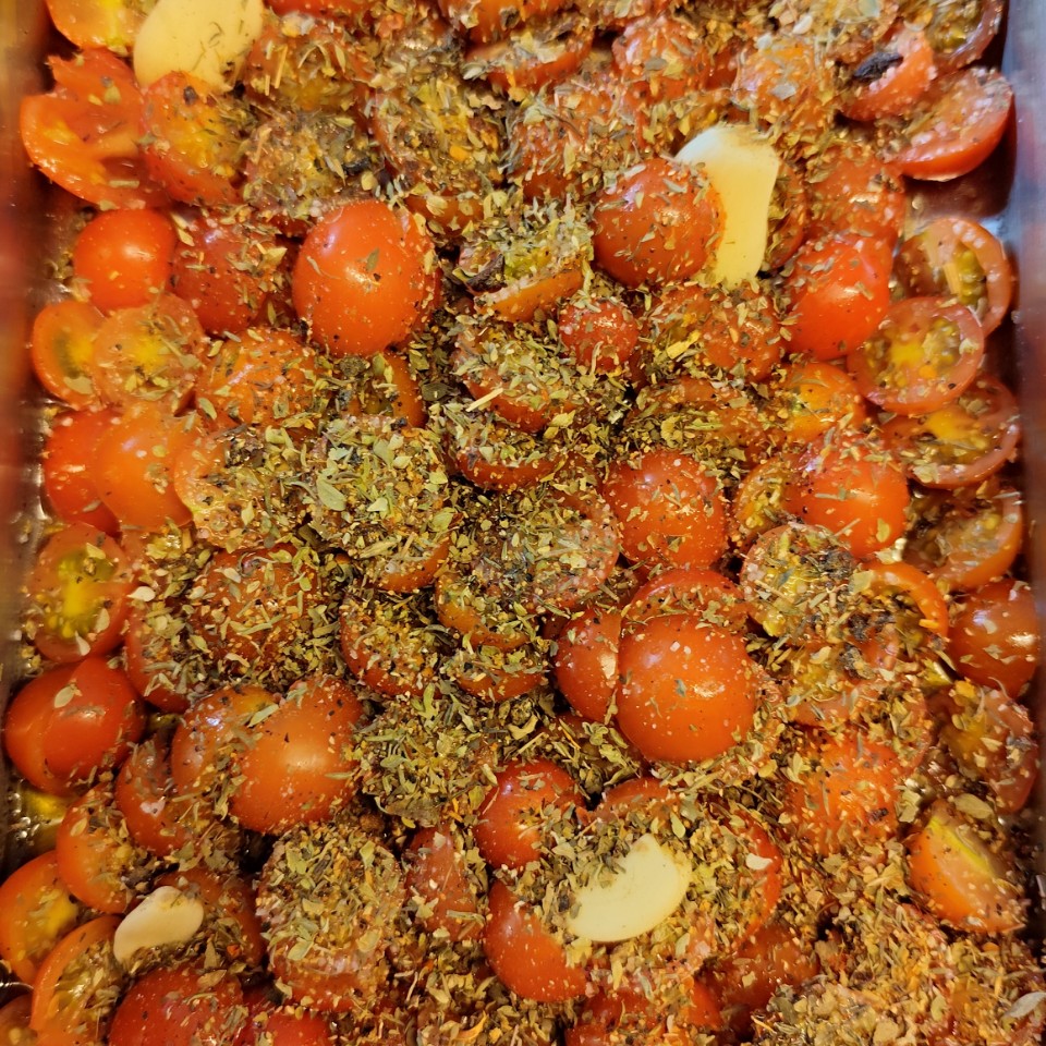 Cherrys confitados🍅🌿 Paso 3 Cherrys confitados🍅🌿 Paso 3