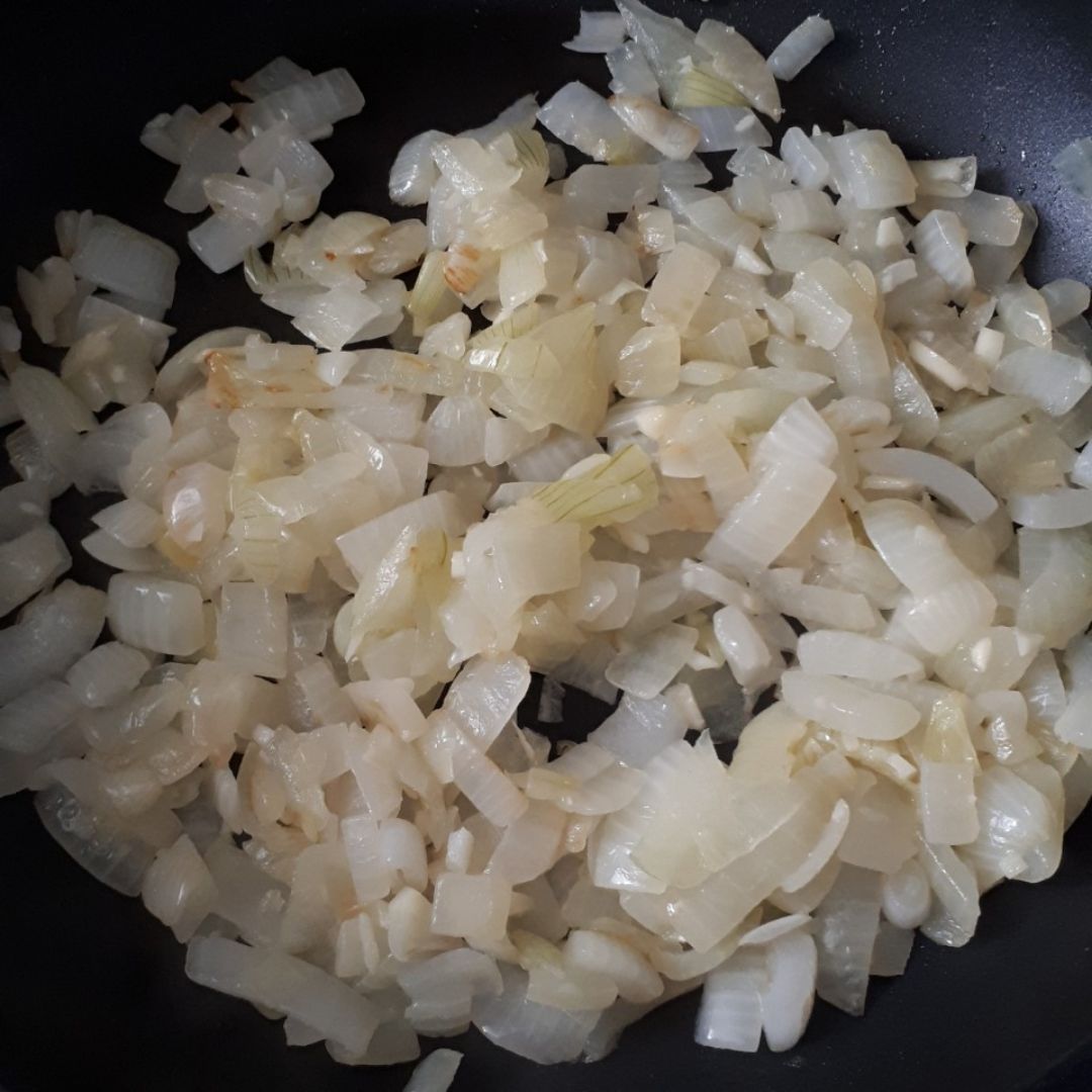 Pechuga de pollo a la salsa de cachuete Paso 0