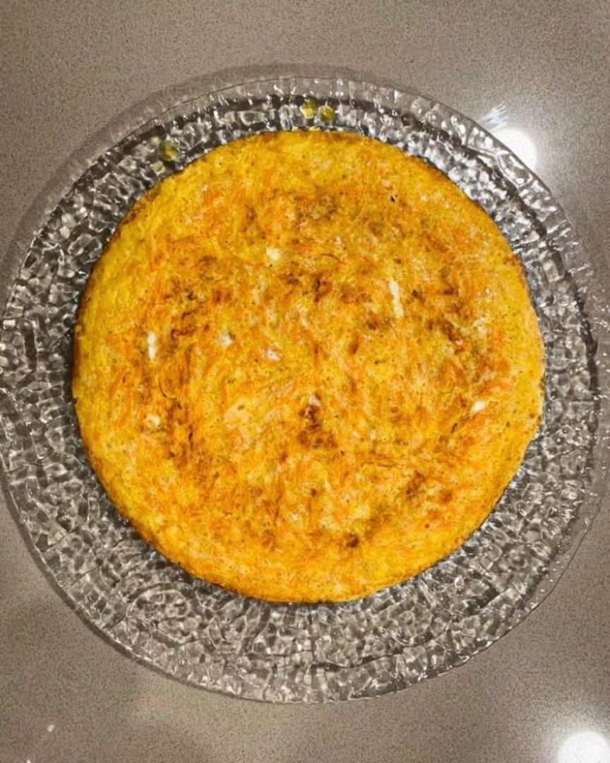 Tortilla de zanahoria y queso emmental Tortilla de zanahoria y queso emmental