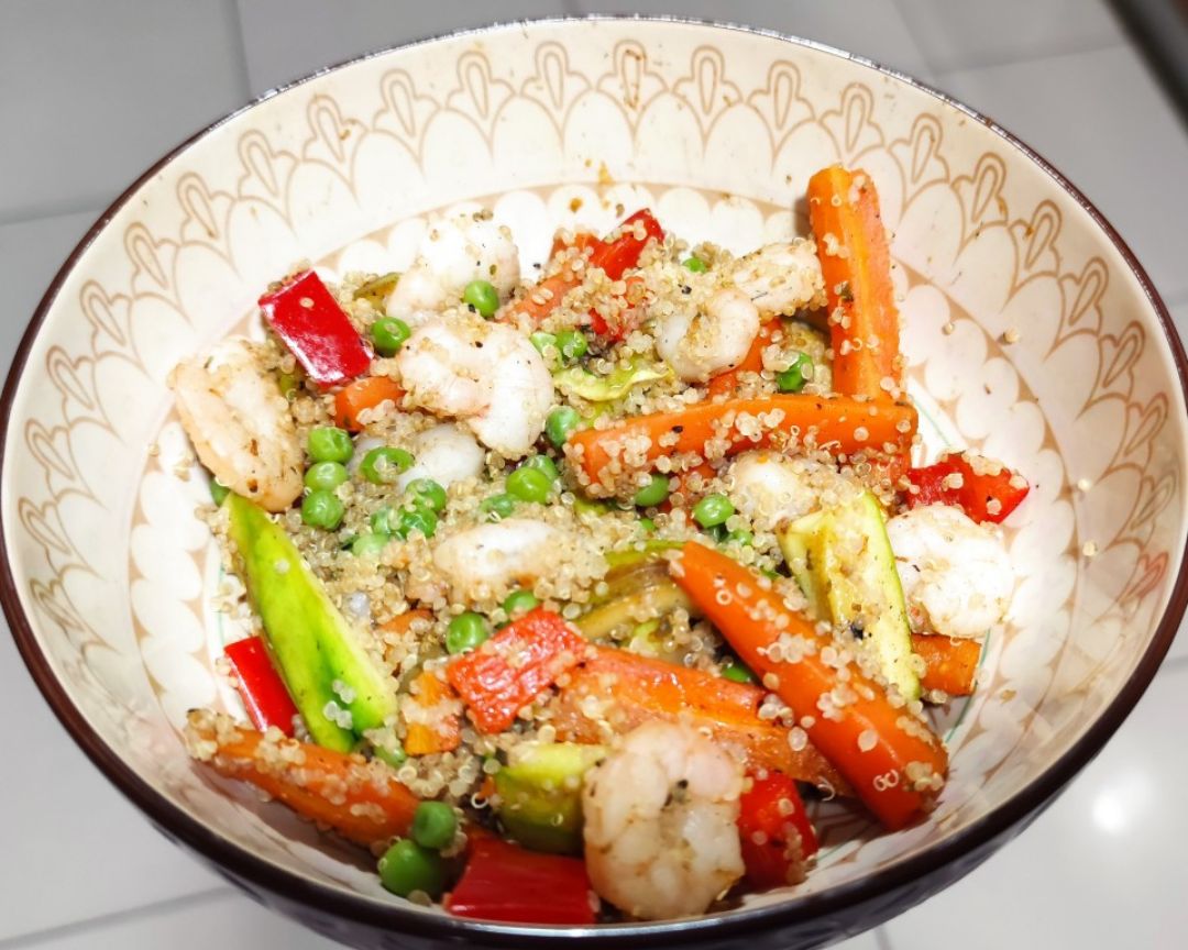 Quina con verduras y gambas Quina con verduras y gambas