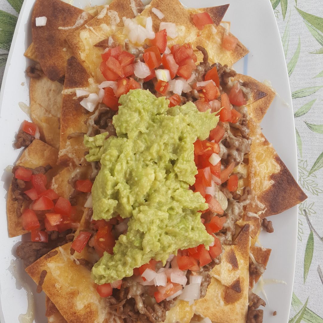 Nachos con guacamole ☀️ Nachos con guacamole ☀️