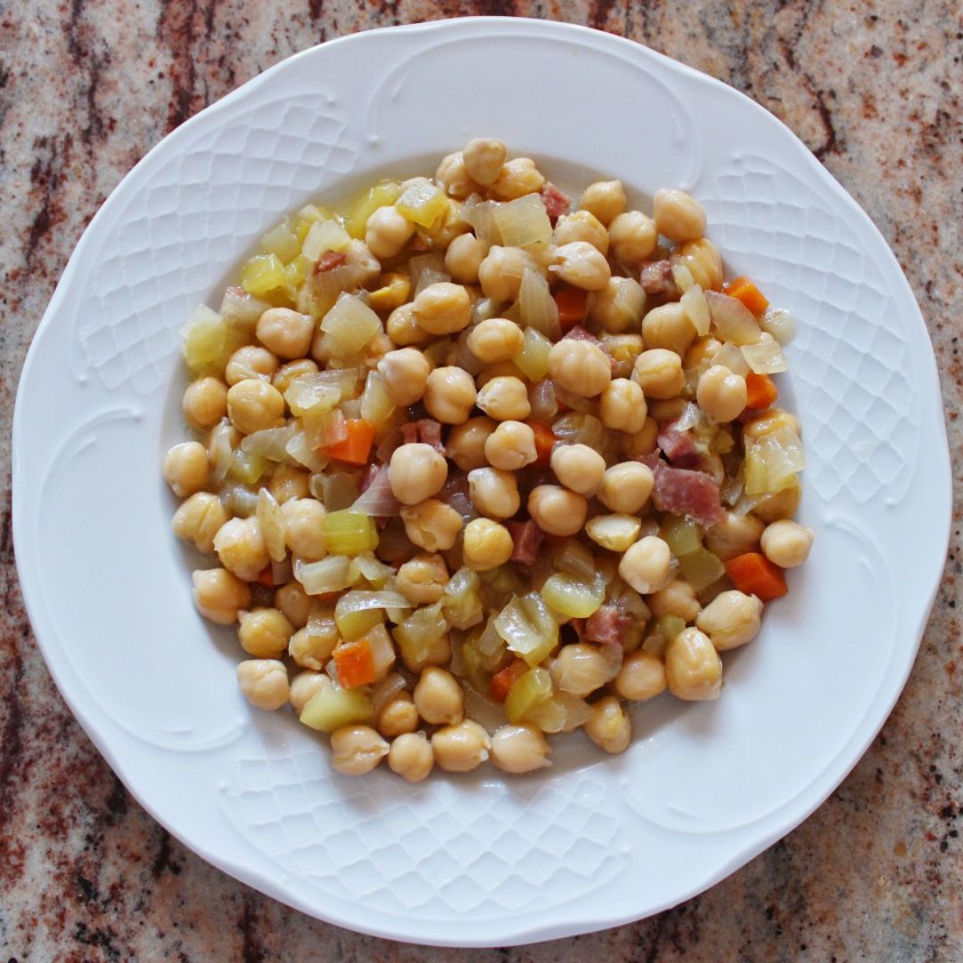 Ensalada templada de garbanzos