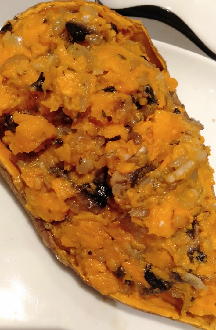 Batata rellena al horno