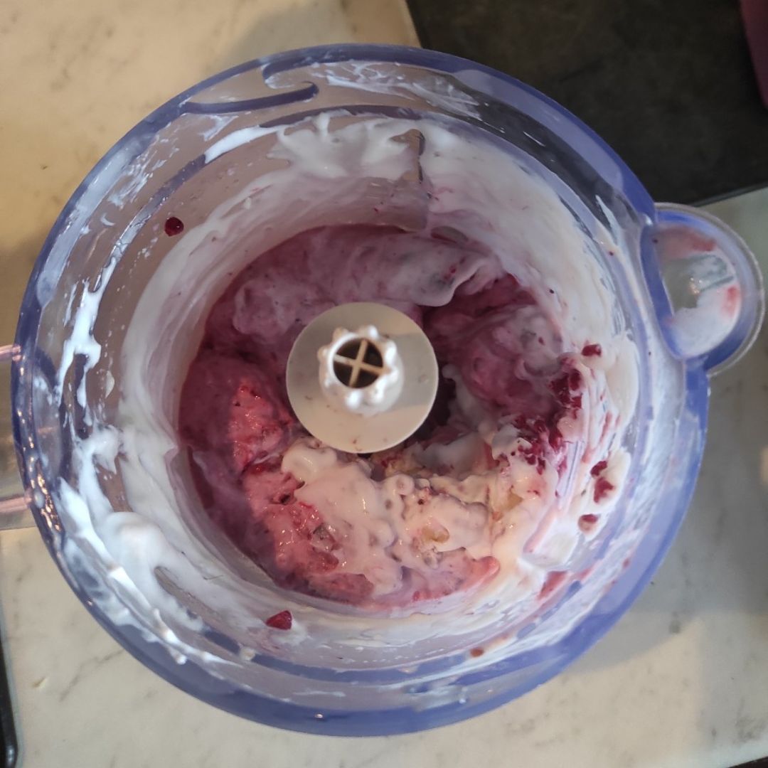 Helado protéico de plátano, frambuesa y arándanos😍 Paso 0 Helado protéico de plátano, frambuesa y arándanos😍 Paso 0