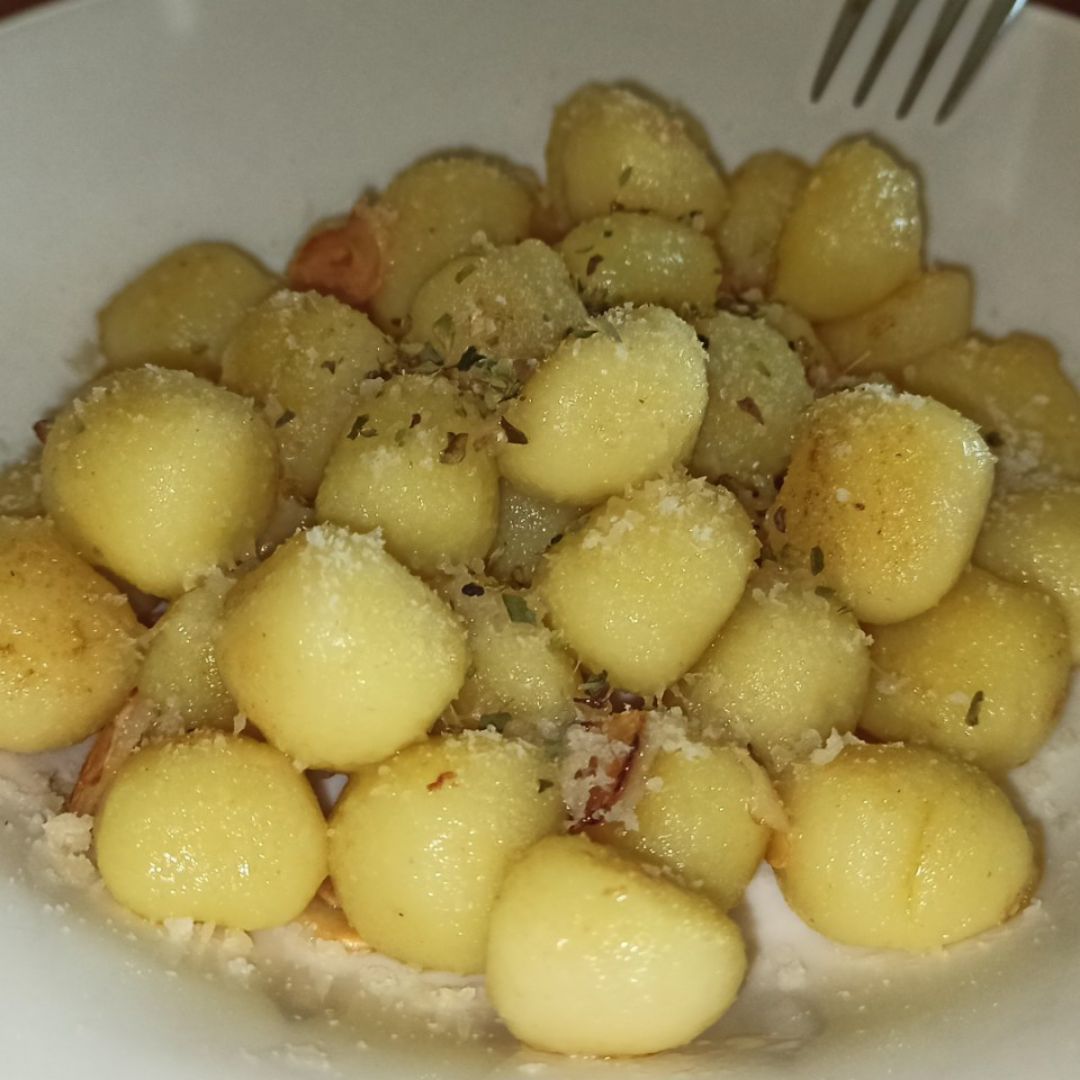 Ñoquis con ajo Ñoquis con ajo