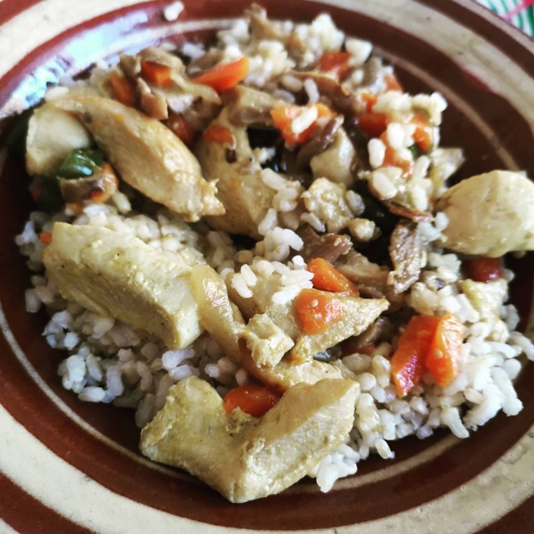 WOK DE POLLO CON SETAS WOK DE POLLO CON SETAS