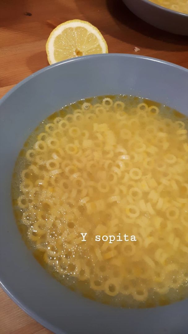 Caldo con sabor natural de toda la vida de Dios Caldo con sabor natural de toda la vida de Dios
