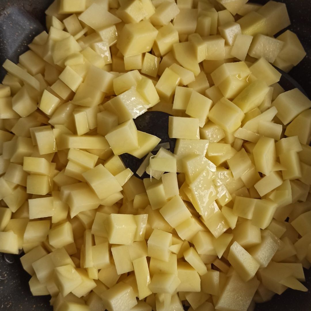🌸TORTILLA DE PATATAS TRUFADA CON CRUJIENTE DE JAMÓN SERRANO🌸 Paso 1 🌸TORTILLA DE PATATAS TRUFADA CON CRUJIENTE DE JAMÓN SERRANO🌸 Paso 1