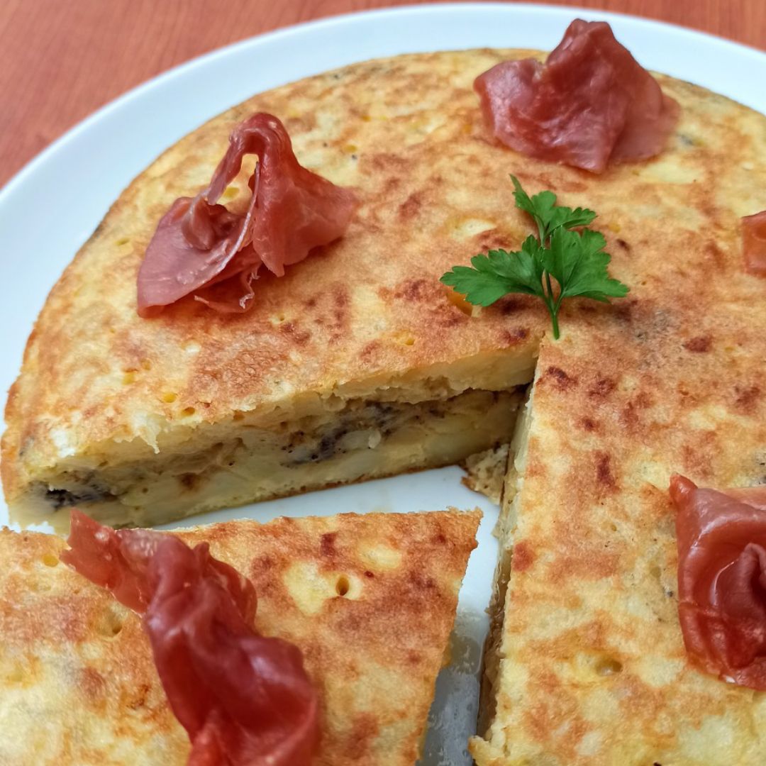 🌸TORTILLA DE PATATAS TRUFADA CON CRUJIENTE DE JAMÓN SERRANO🌸 Paso 8 🌸TORTILLA DE PATATAS TRUFADA CON CRUJIENTE DE JAMÓN SERRANO🌸 Paso 8