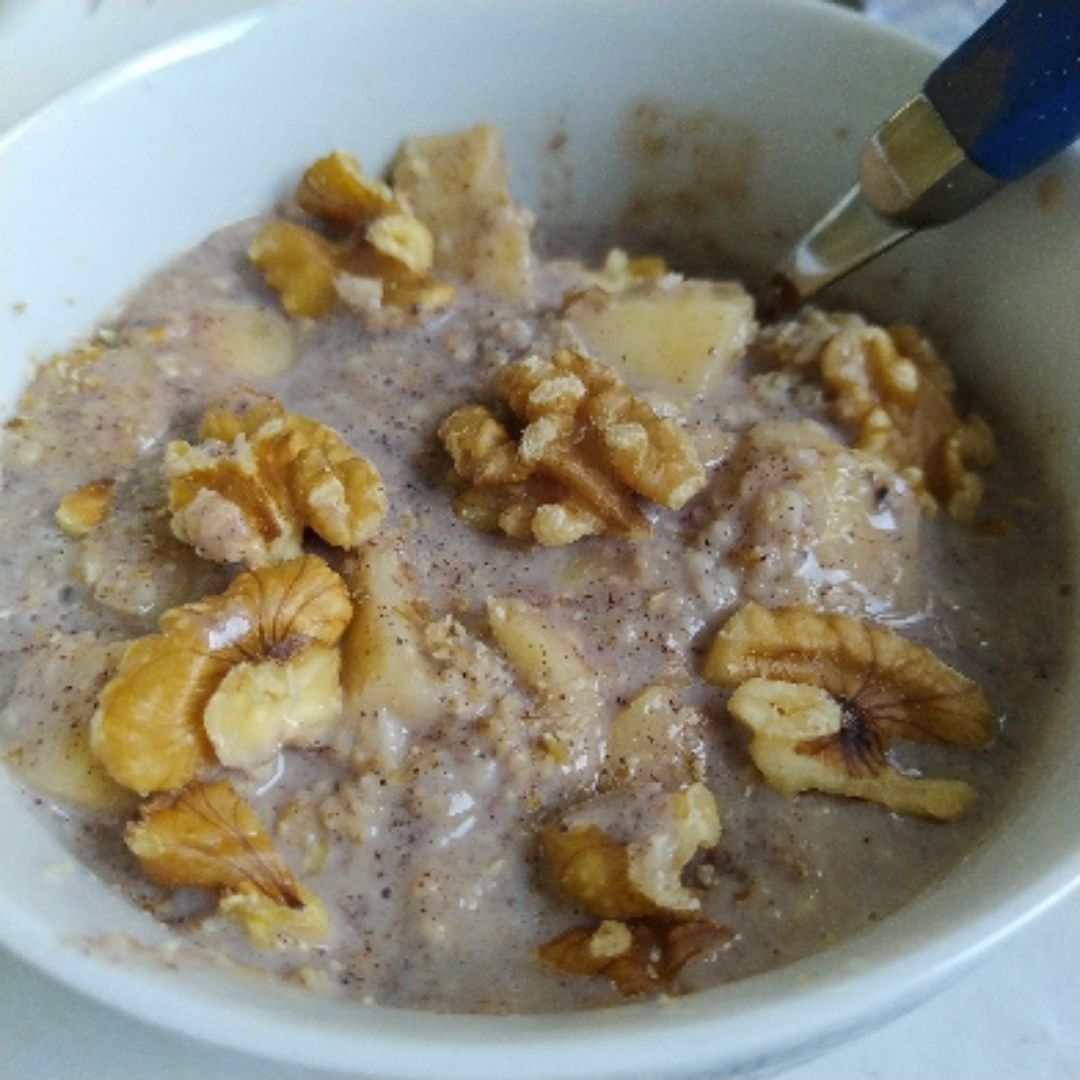 Avena con manzana y leche de soja 