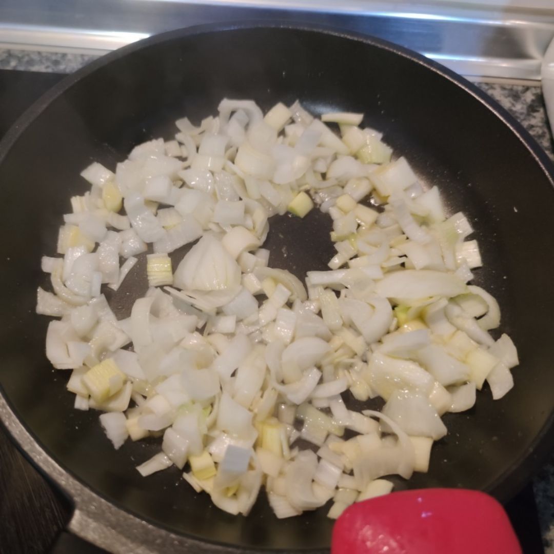 Berenjena con pollo y zanahoria. Paso 0 Berenjena con pollo y zanahoria. Paso 0