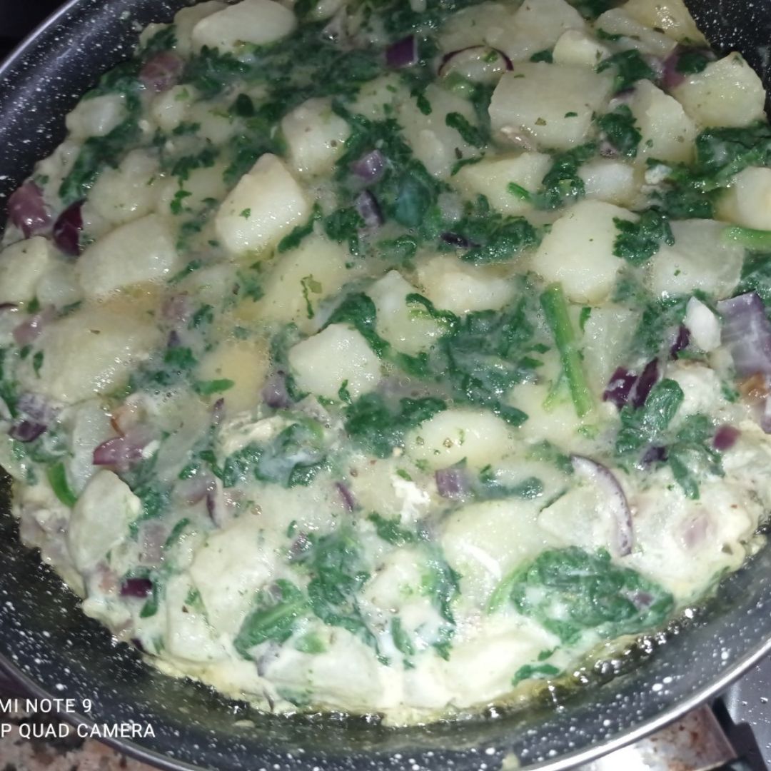 Tortilla con espinacas💚💚💚💚 Paso 2 Tortilla con espinacas💚💚💚💚 Paso 2
