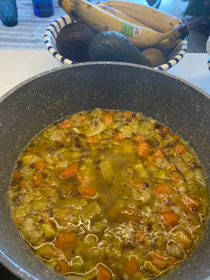 Sopa de llenties i farro Sopa de llenties i farro