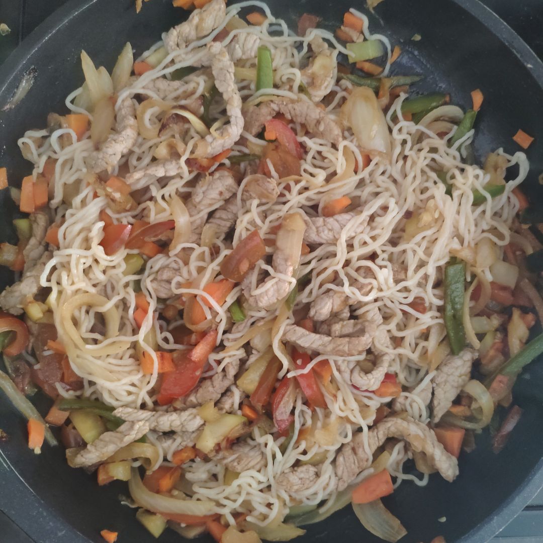 Pasta konjac con verduras y ternera lechal Paso 3 Pasta konjac con verduras y ternera lechal Paso 3