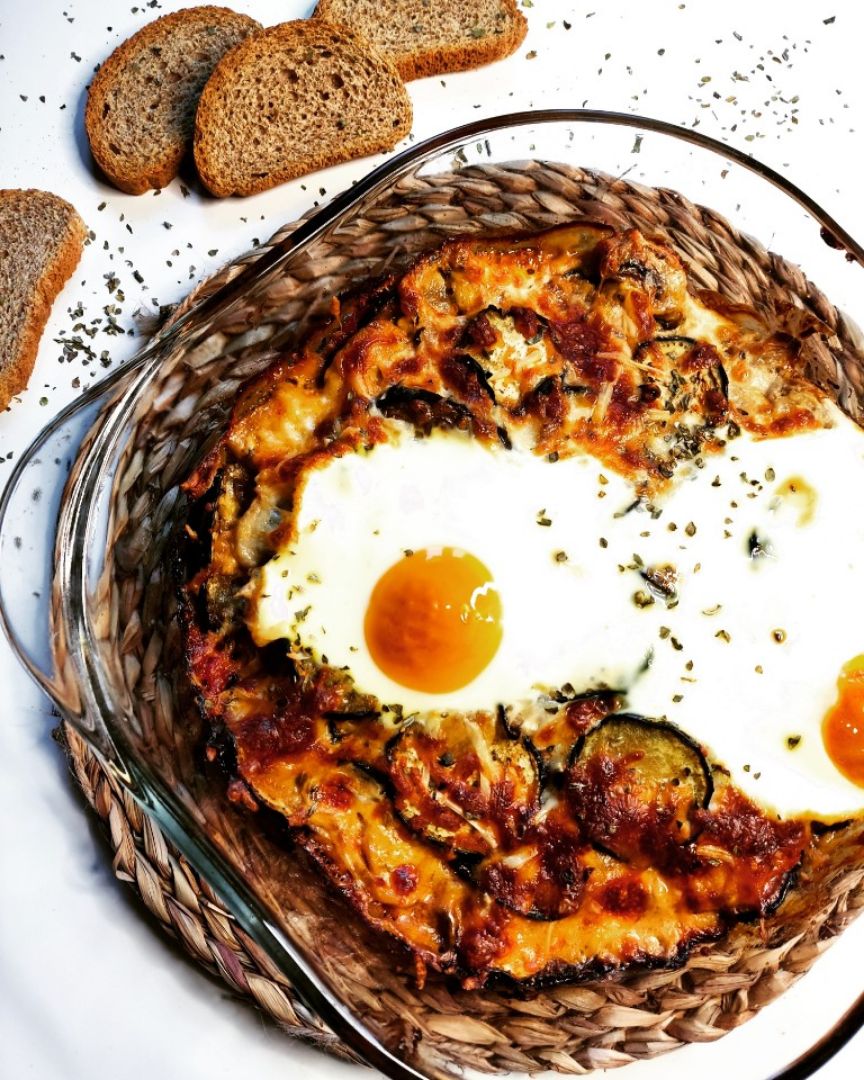 PASTEL CREMOSO DE VERDURAS Y HUEVOS AL HORNO 🍳