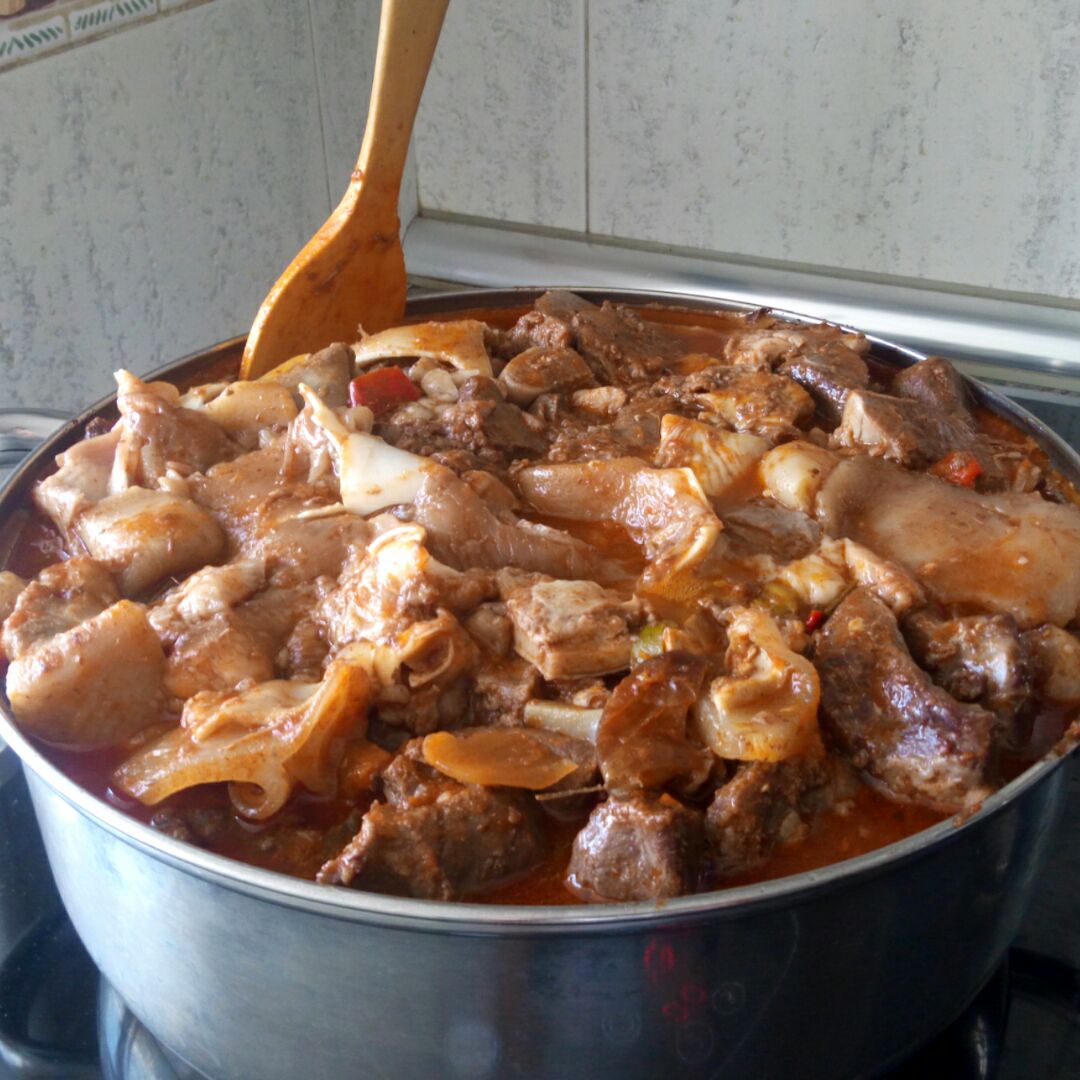 Lengua, morro, corazón y callos