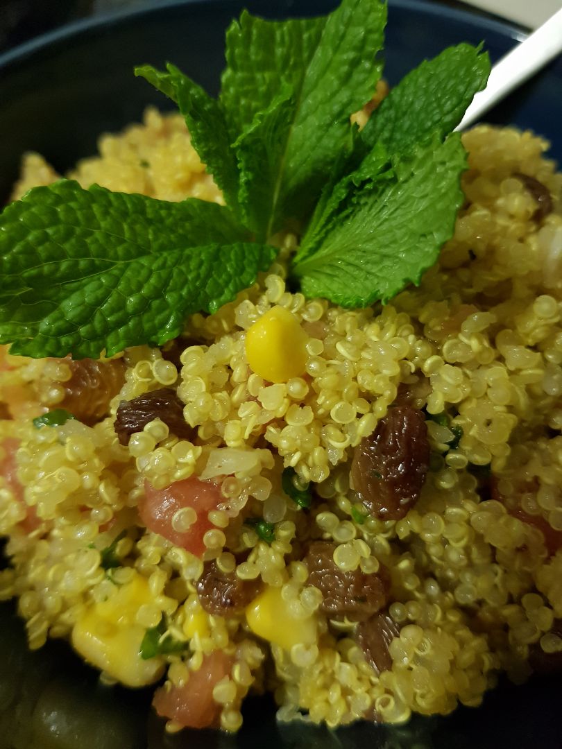 Ensalada de quinoa con vinagreta de lima, soja y hierbabuena Ensalada de quinoa con vinagreta de lima, soja y hierbabuena