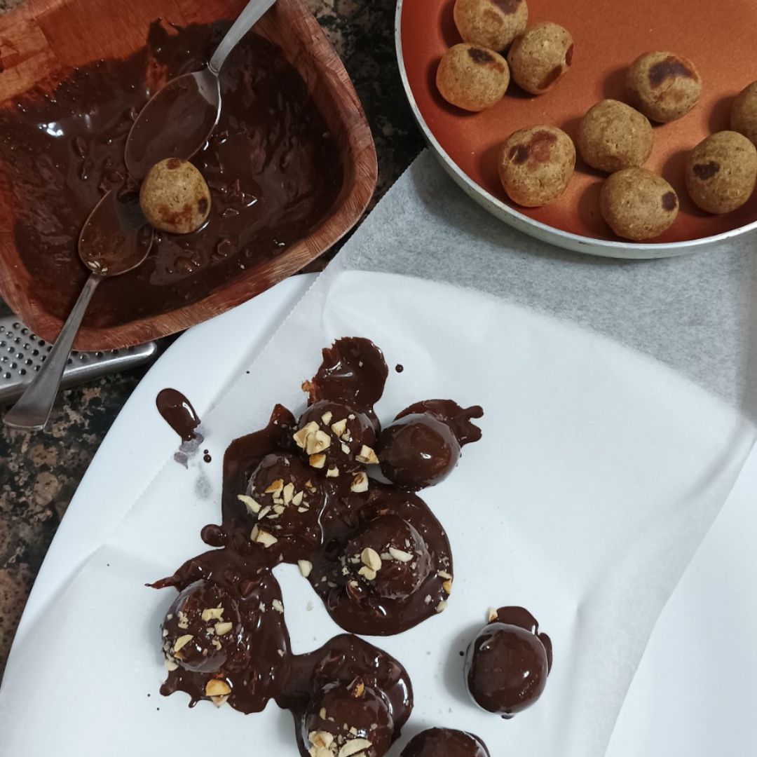 Bombones "Ferrero" saludables Paso 3 Bombones "Ferrero" saludables Paso 3