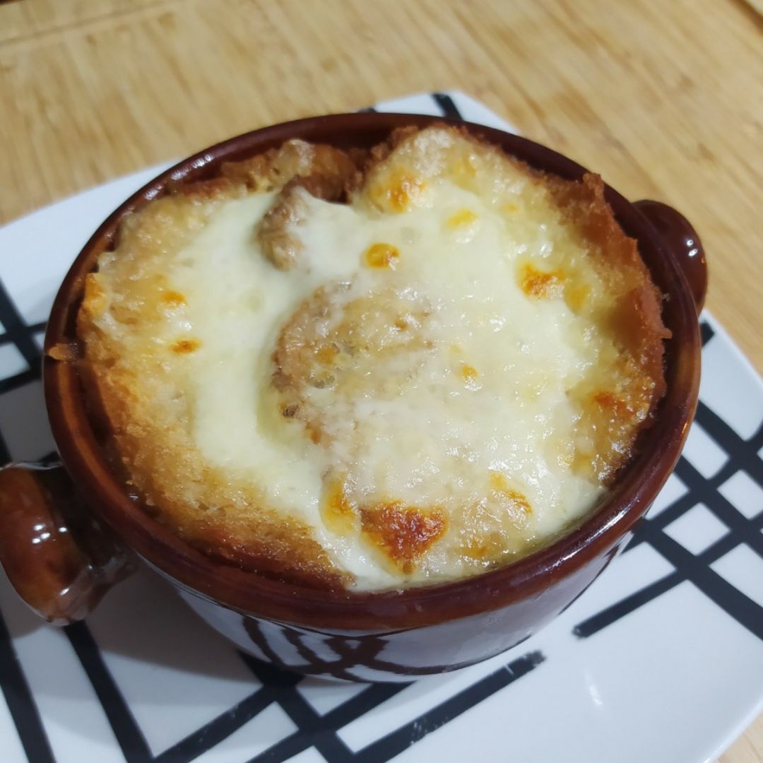 Sopa de cebolla Sopa de cebolla