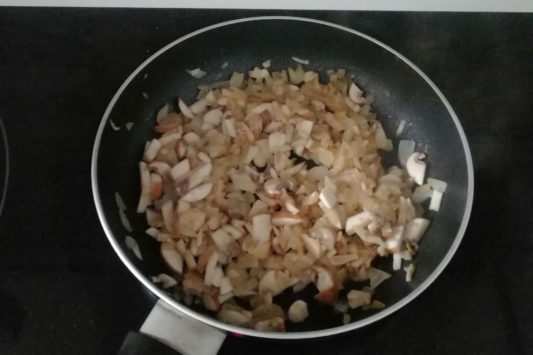 Risotto con Champiñones Sin Lactosa🍚 Paso 0 Risotto con Champiñones Sin Lactosa🍚 Paso 0