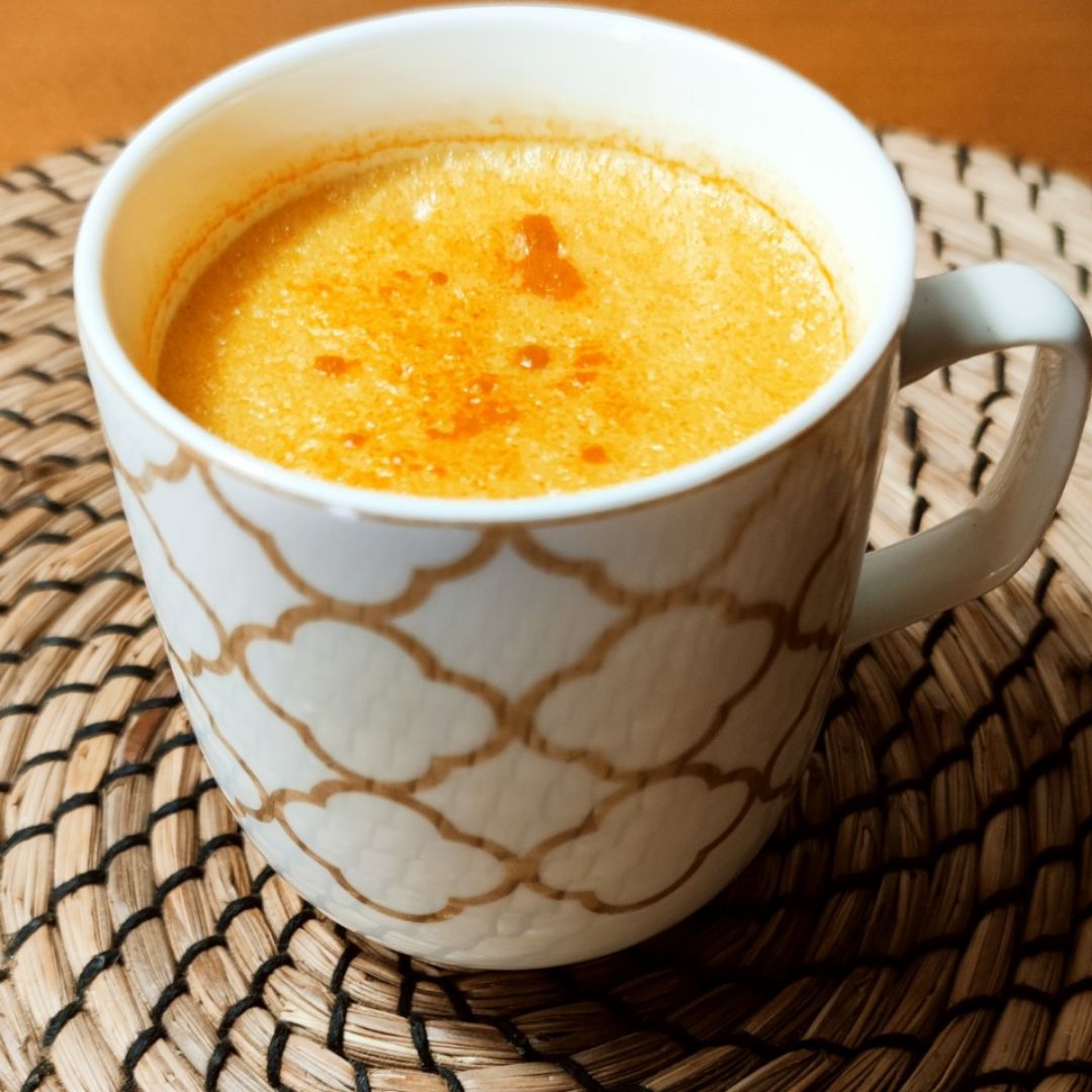 Te chai con colágeno y cúrcuma