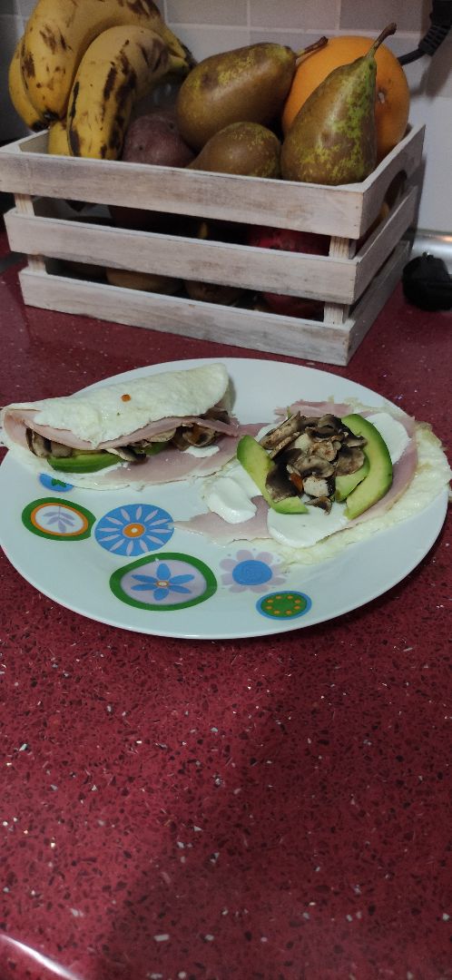 Wraps de clara de huevo rellenos