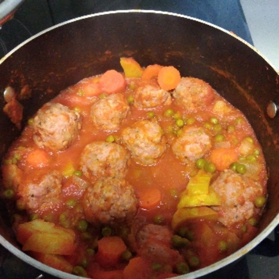 Albóndigas con verduras 