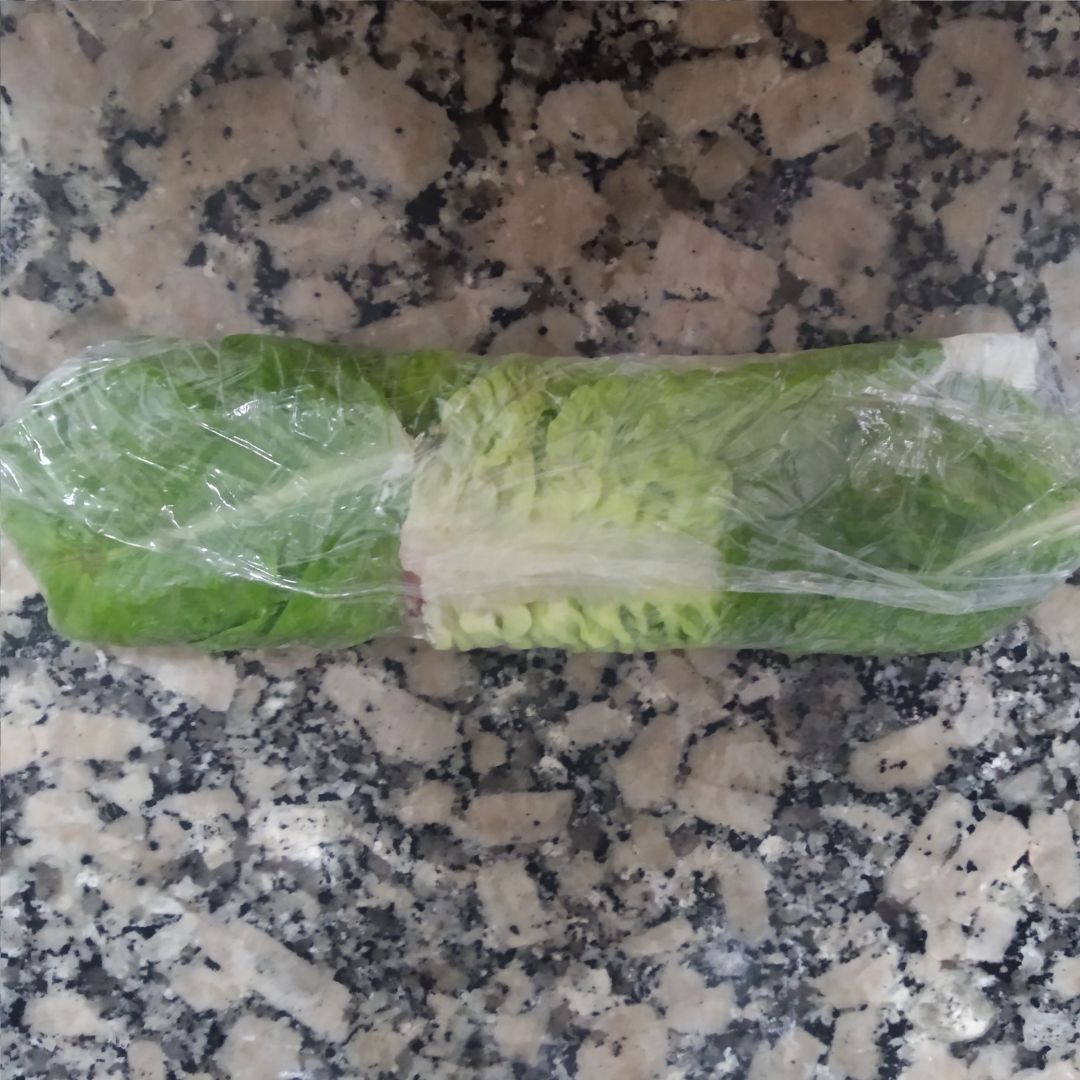 Wrap vegetal con lechuga Paso 4 Wrap vegetal con lechuga Paso 4