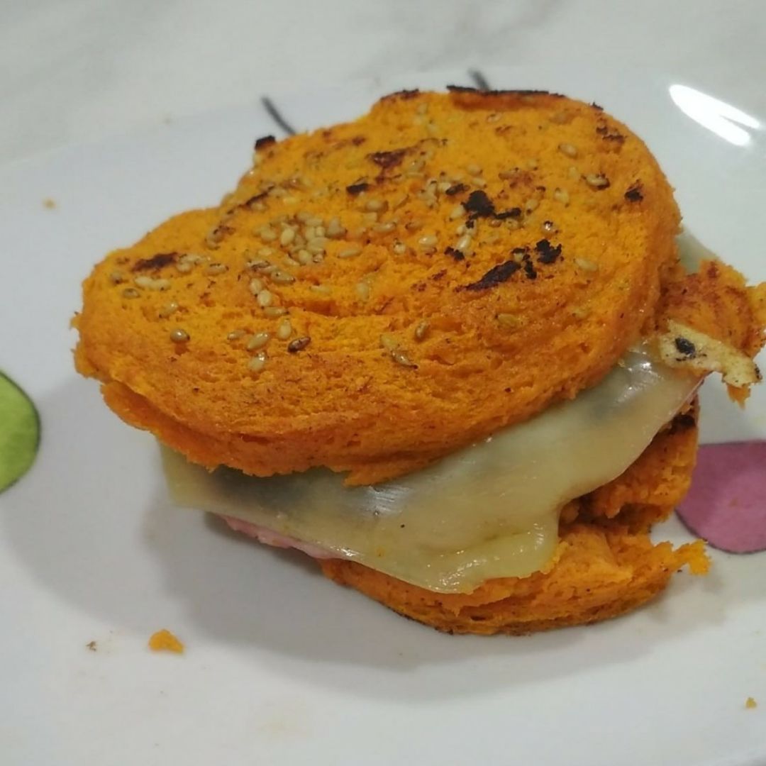 Hamburguesa! Pan de zanahoria 💯 Hamburguesa! Pan de zanahoria 💯