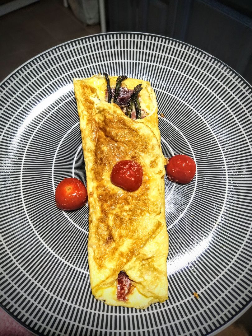 Tortilla rellena 🥚🌮🥬 Tortilla rellena 🥚🌮🥬