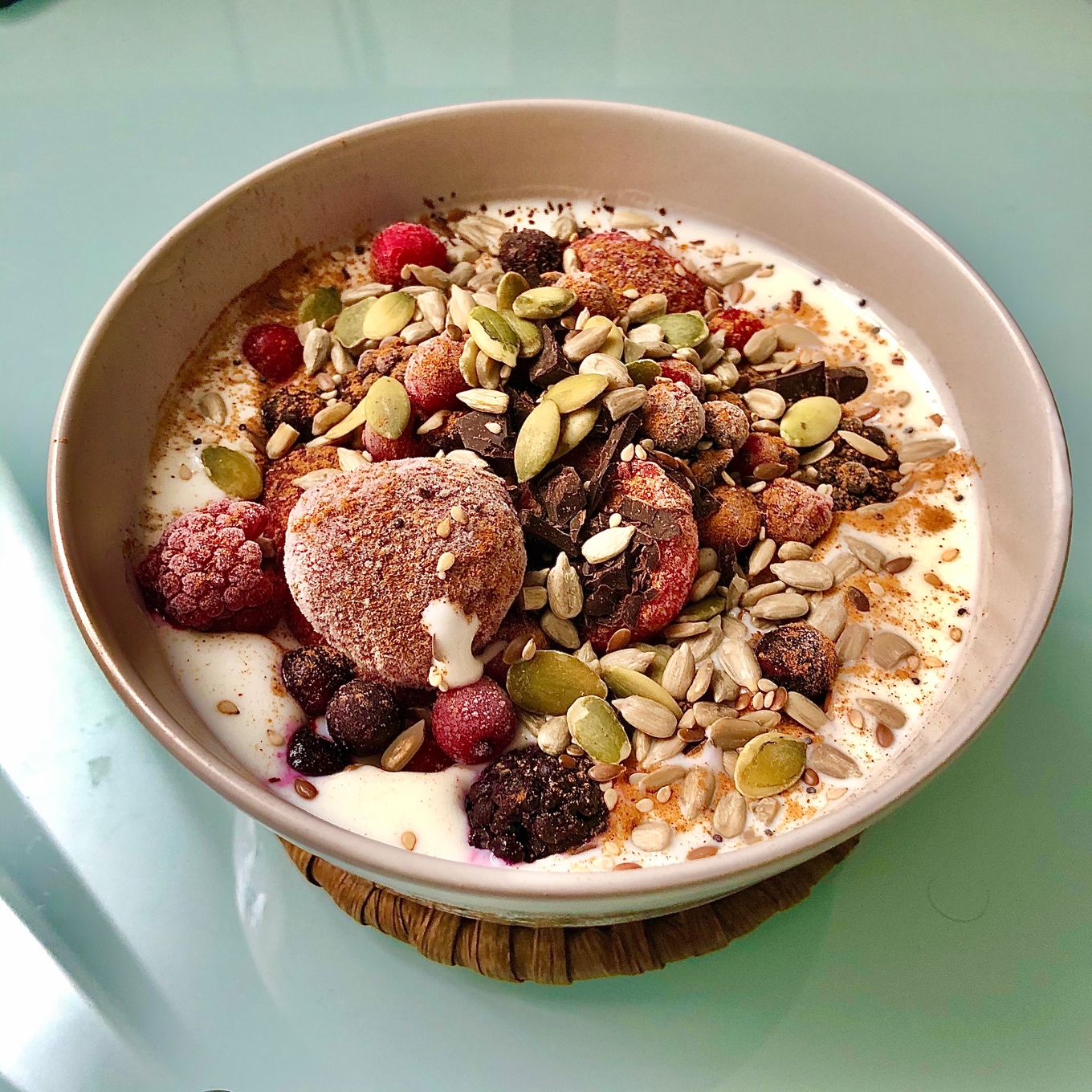 Yogurt con frutos del bosque Yogurt con frutos del bosque