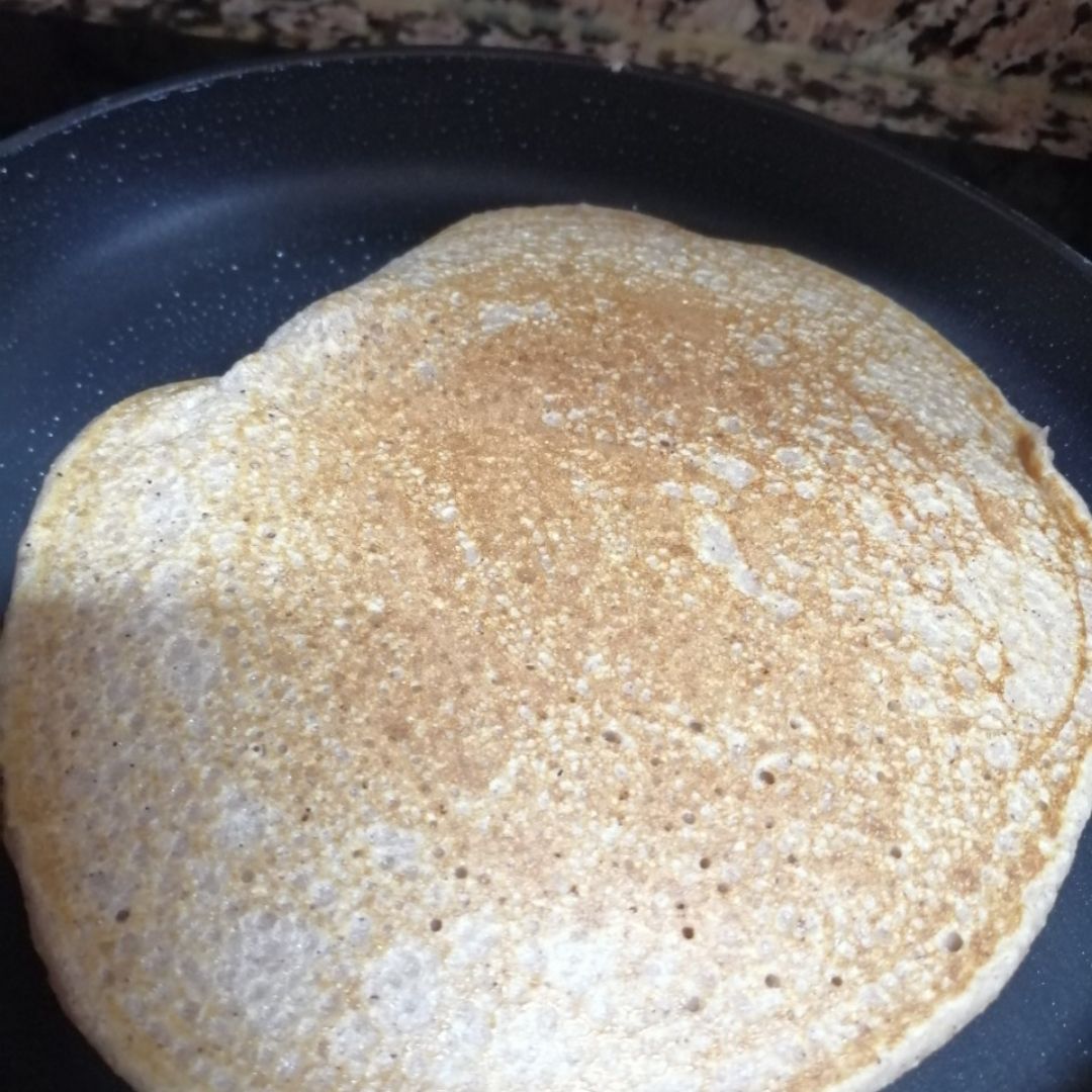 Tortita manzana y pera asada  con nuez