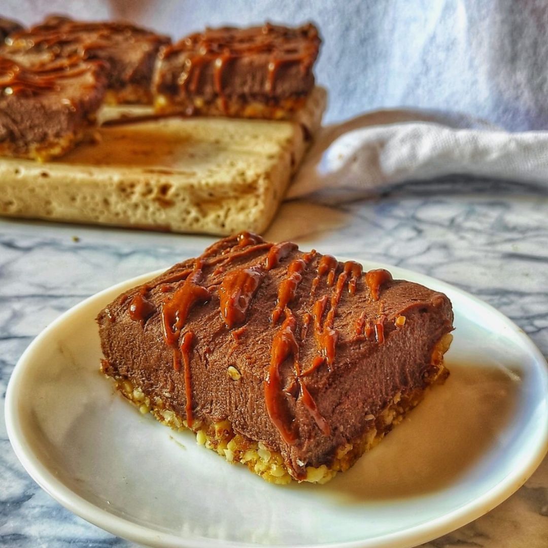 TARTA FRÍA DE CHOCOLATE TARTA FRÍA DE CHOCOLATE