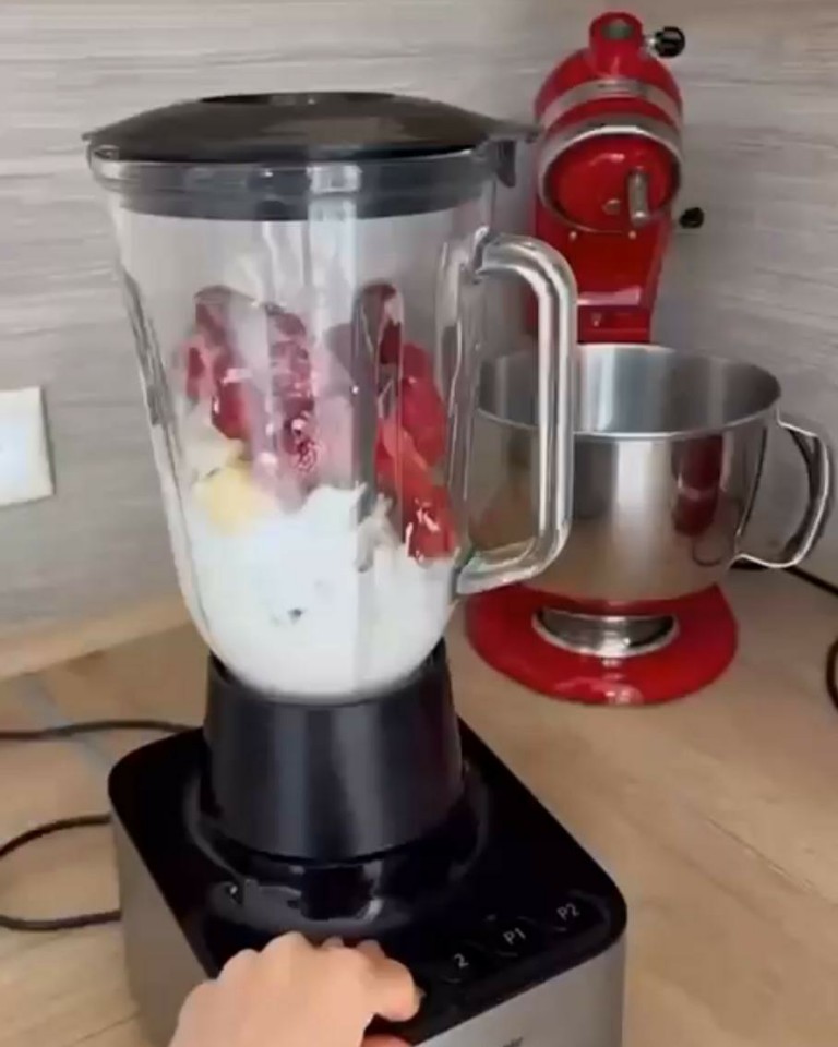 Helado de fresa y plátano sin azúcar añadido y sin lactosa Paso 4 Helado de fresa y plátano sin azúcar añadido y sin lactosa Paso 4