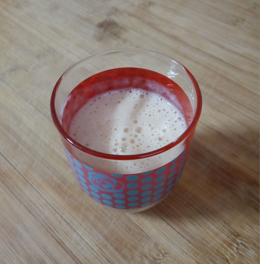 Batido de plátano y piña Batido de plátano y piña