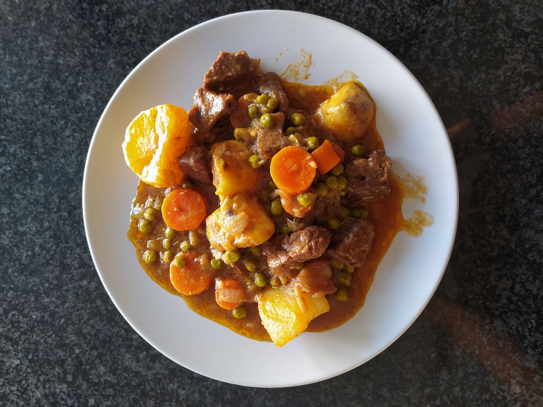 Carne estofada con boniato, patata y verduras 🍲 Carne estofada con boniato, patata y verduras 🍲