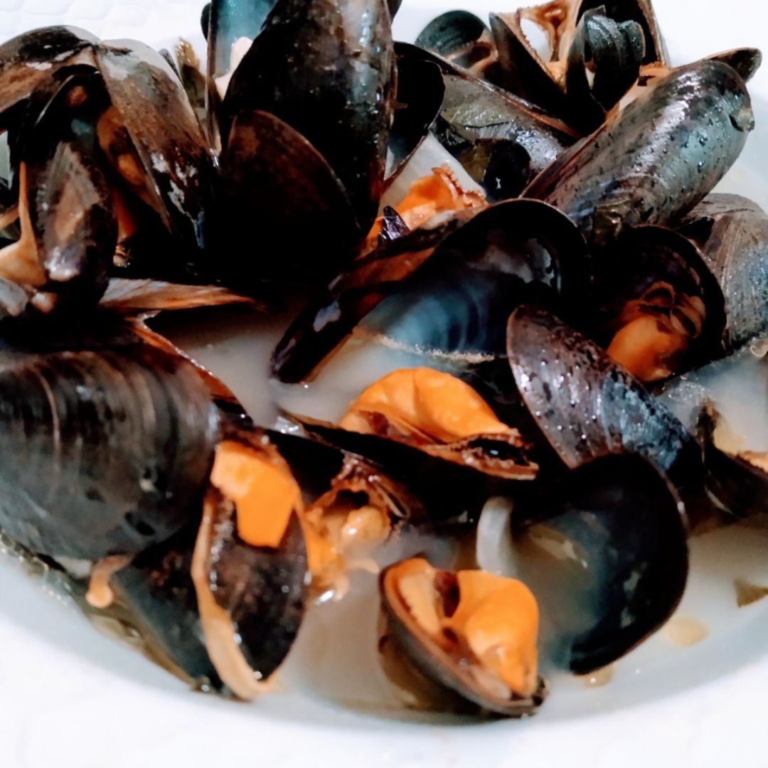 Mejillones a la marinera