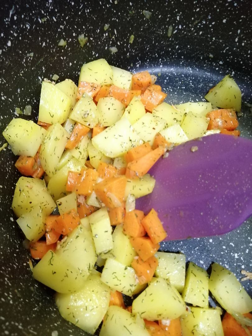 Sopa de Raspas salmón Paso 1 Sopa de Raspas salmón Paso 1