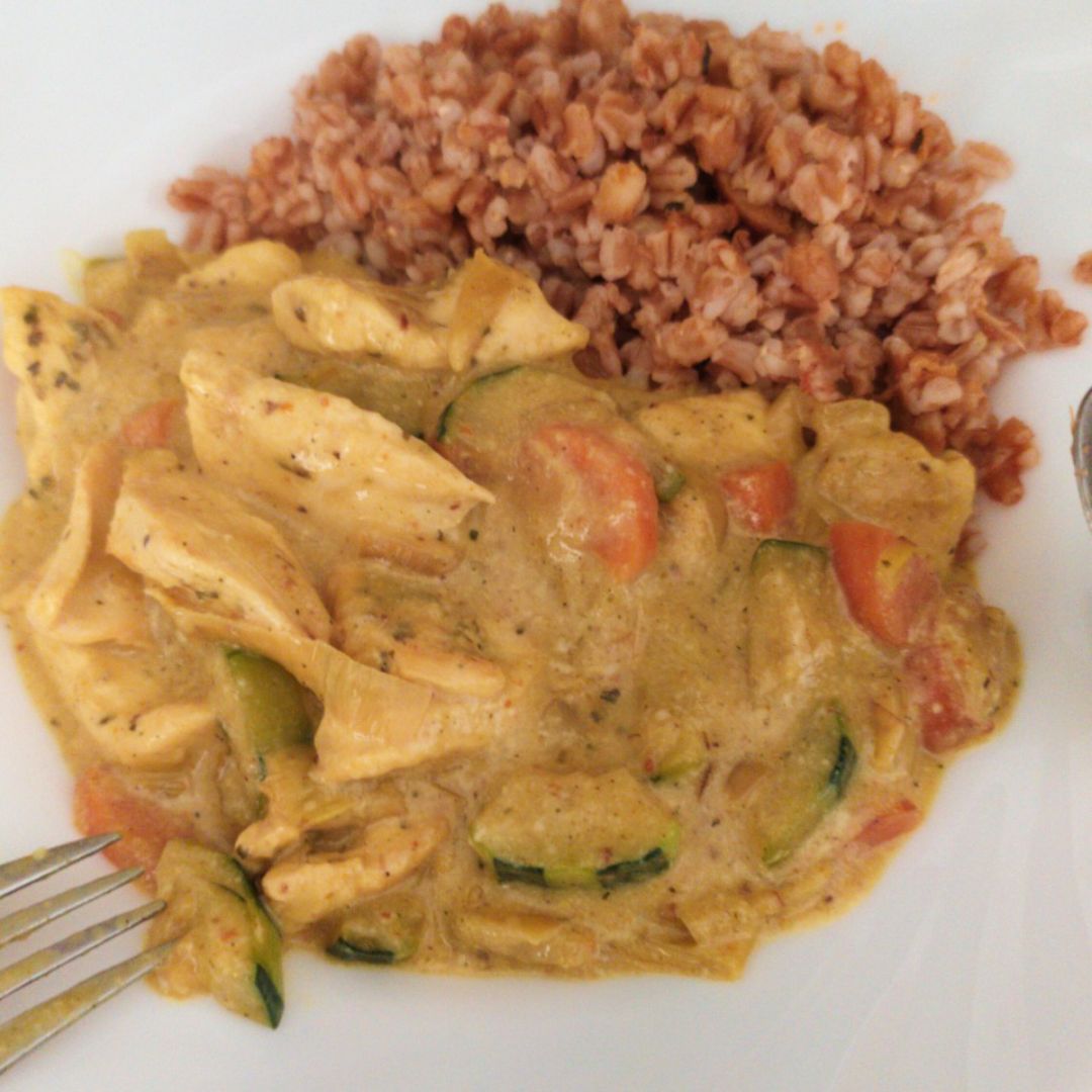 Pollo al curry Pollo al curry