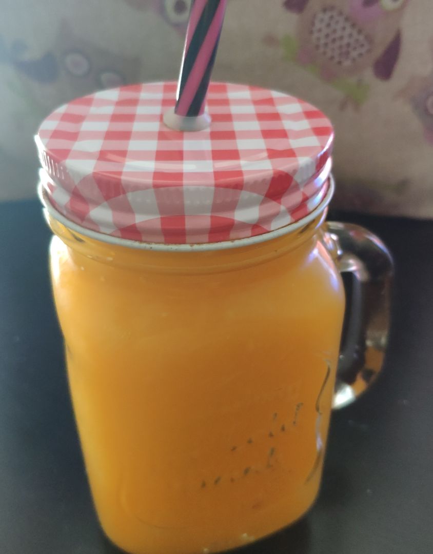 Zumo de naranja y limón Zumo de naranja y limón