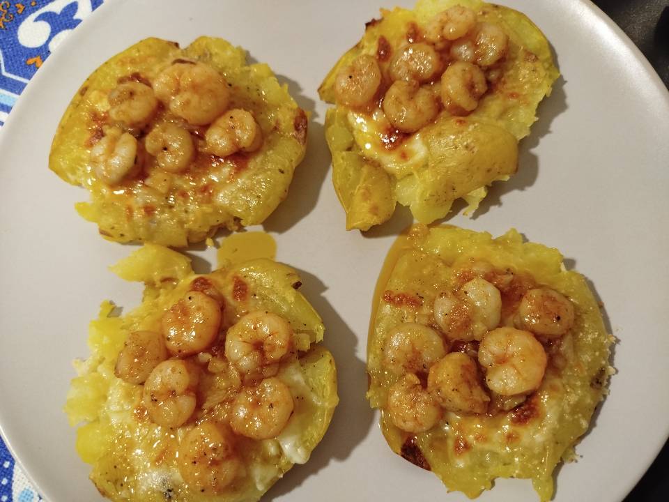 Patatas gratinadas con gambitas Patatas gratinadas con gambitas