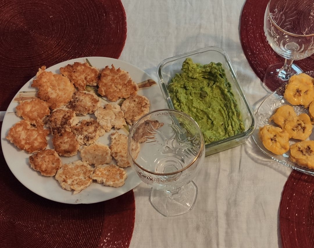 Chips de pollo con guacamole Chips de pollo con guacamole