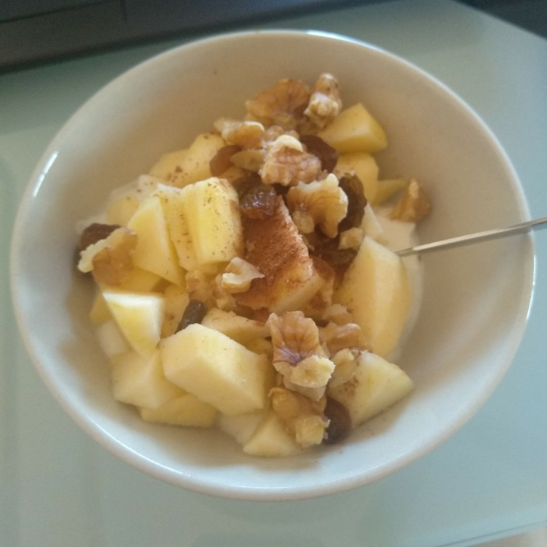 Yogur proteico con manzana Yogur proteico con manzana