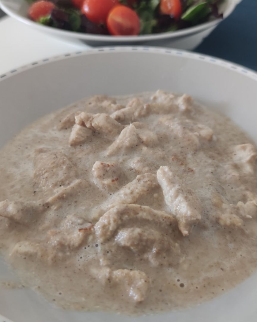 Pavo con salsa de champiñones