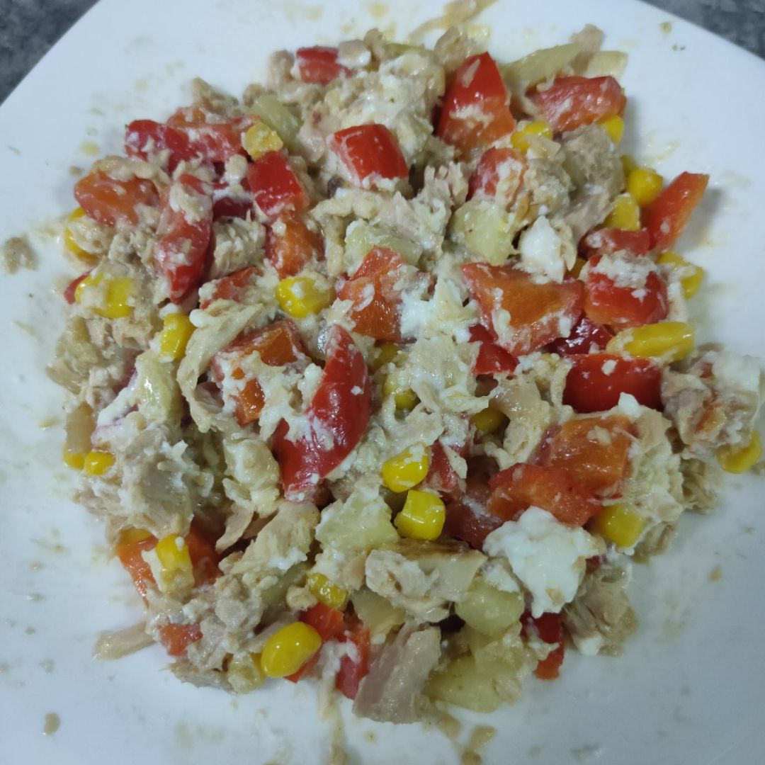 Verduras con atún y queso cottage Verduras con atún y queso cottage