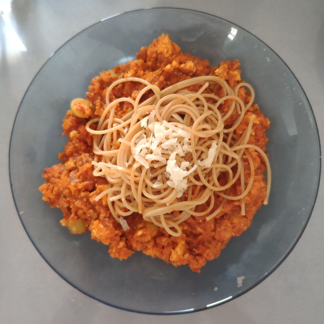 Boloñesa vegana con Lentejas Boloñesa vegana con Lentejas