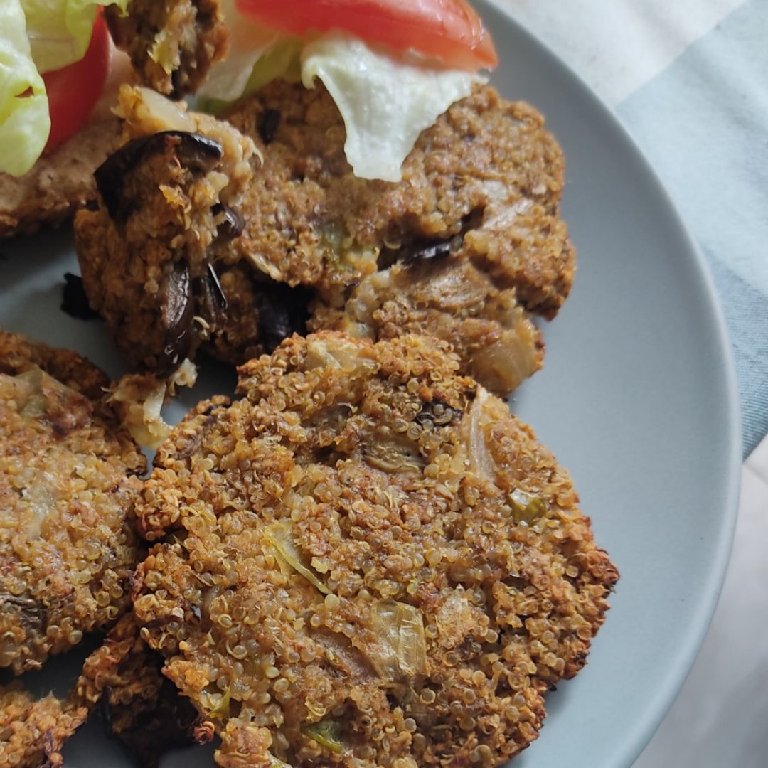 Hamburguesas de berenjena y quinoa Hamburguesas de berenjena y quinoa