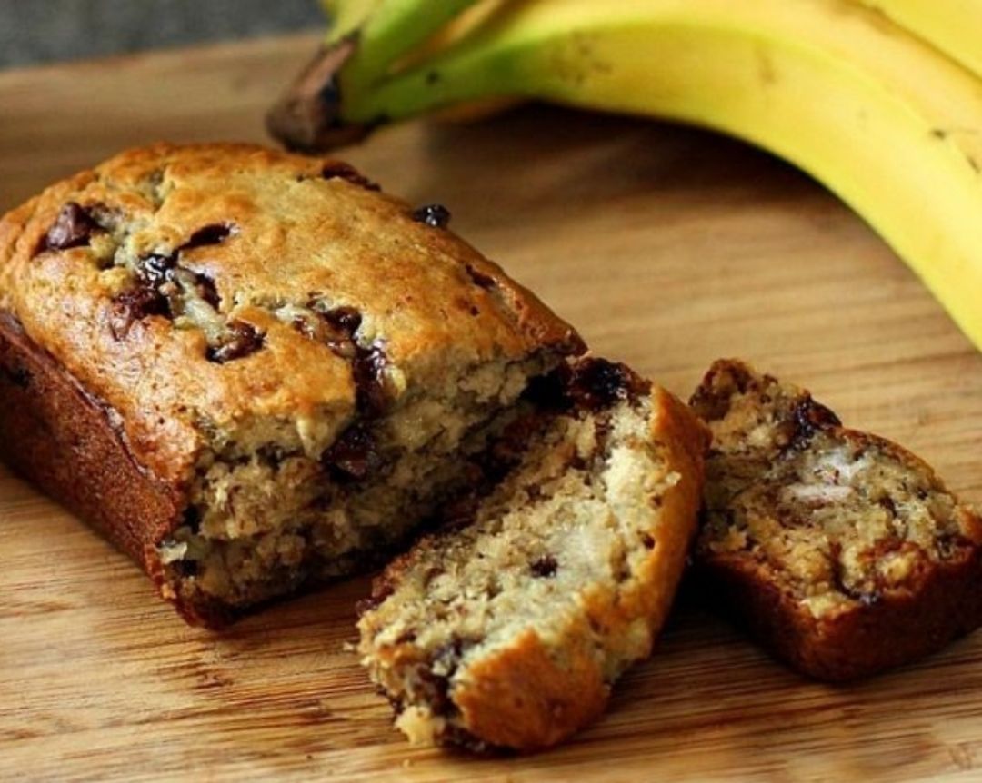 Panqué de Banana con Chocolate Panqué de Banana con Chocolate