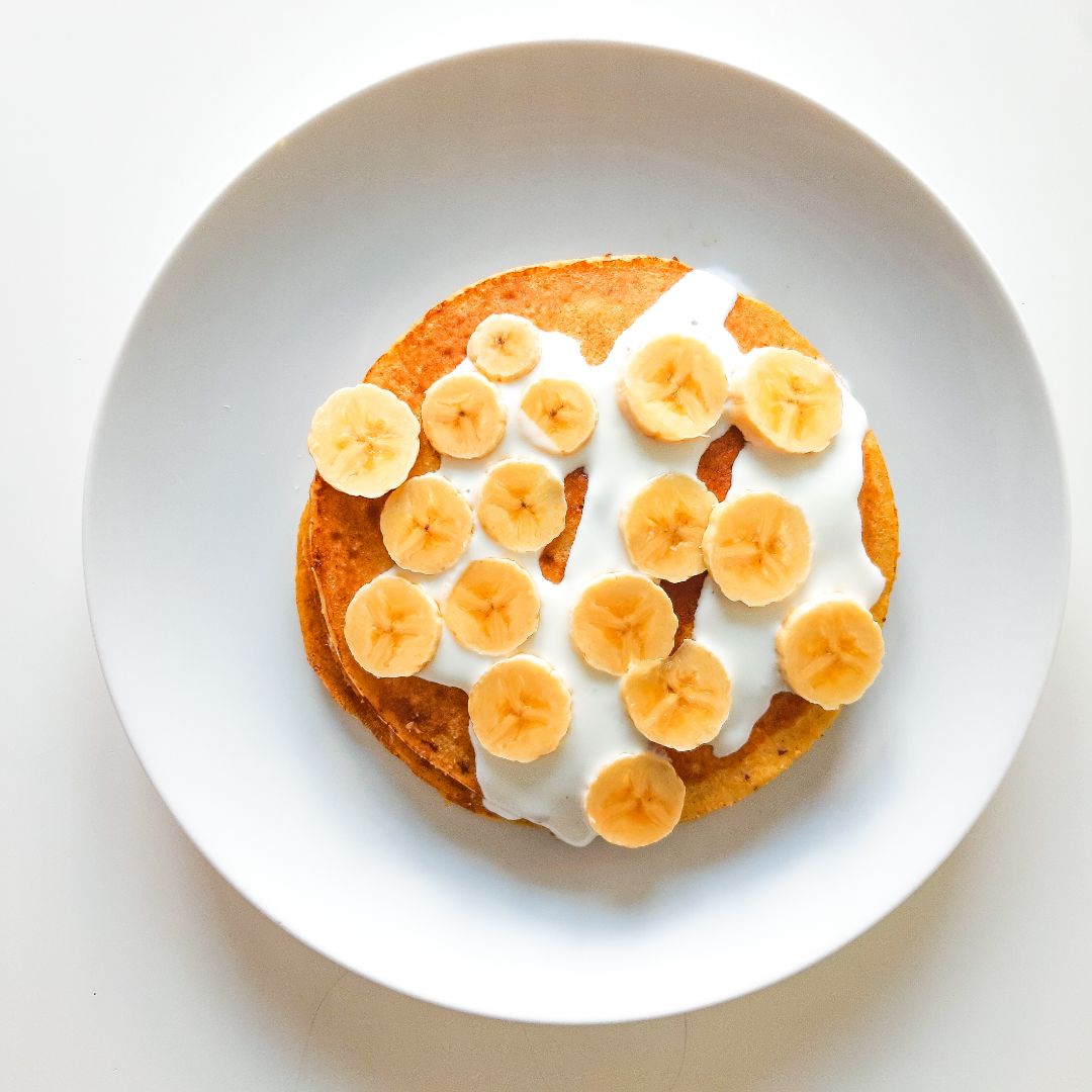 Tortitas de avena con kéfir y plátano Tortitas de avena con kéfir y plátano