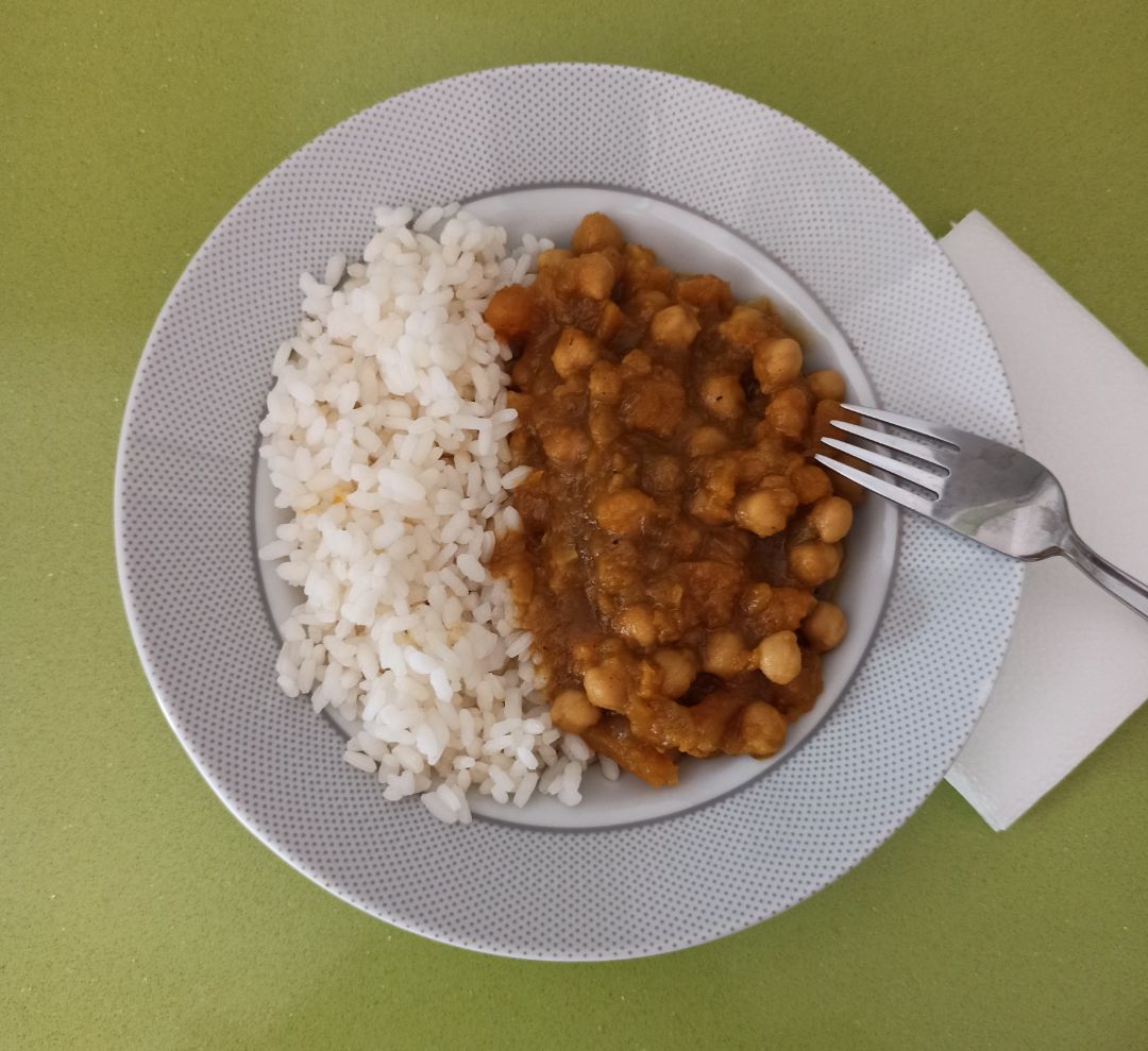 Curry de calabaza y garbanzos Curry de calabaza y garbanzos